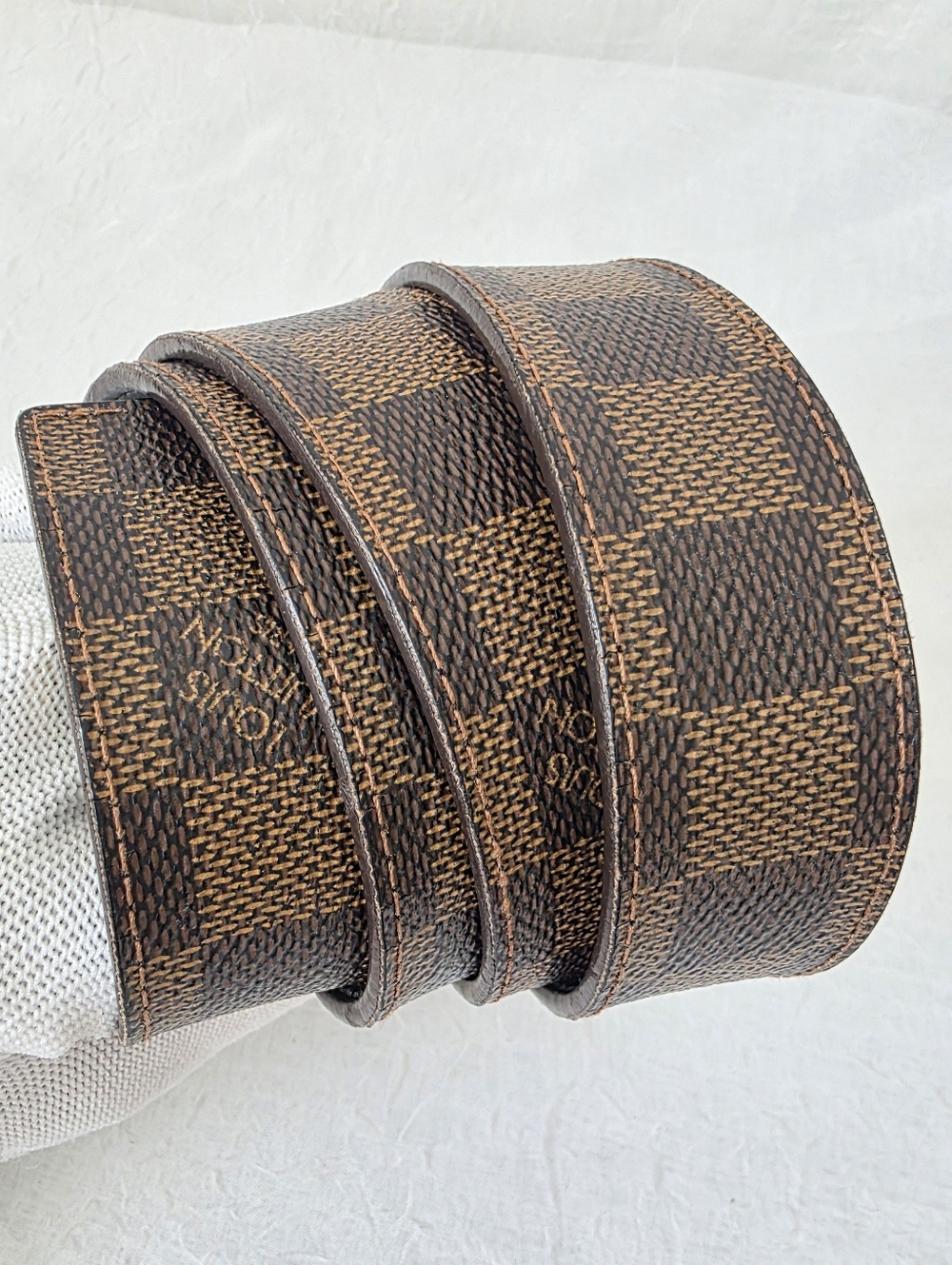 Auth Louis Vuitton Damier Ebene Leather Belt - Picture 2 of 9
